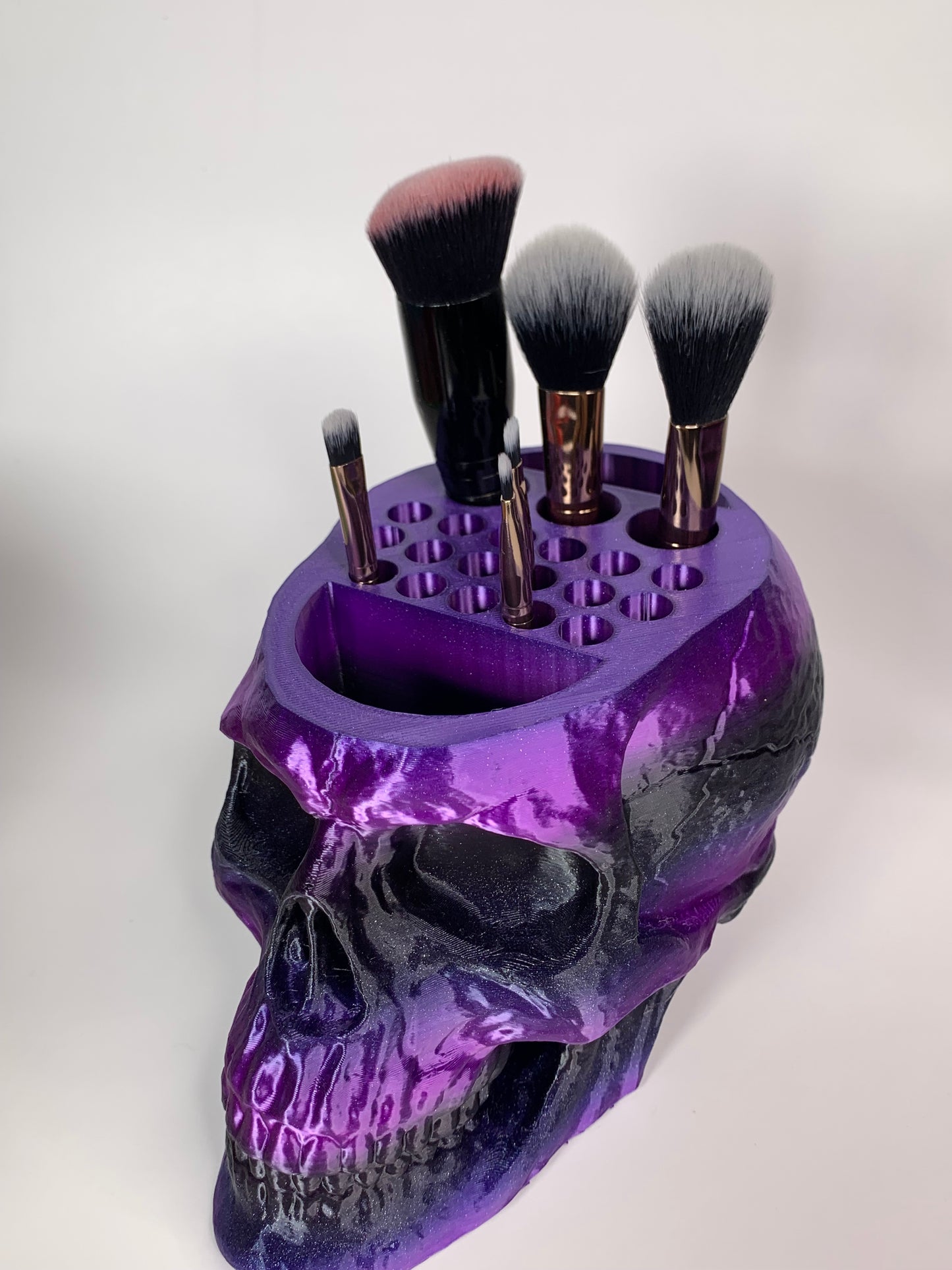 Desk Dollz Brush holder
